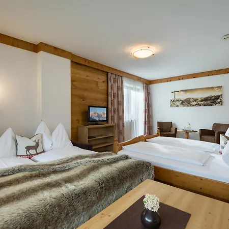 Zillertal Szálloda 3*