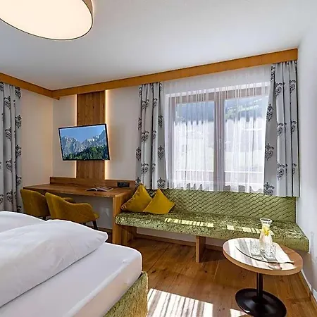 Zillertal Hotel Fügen
