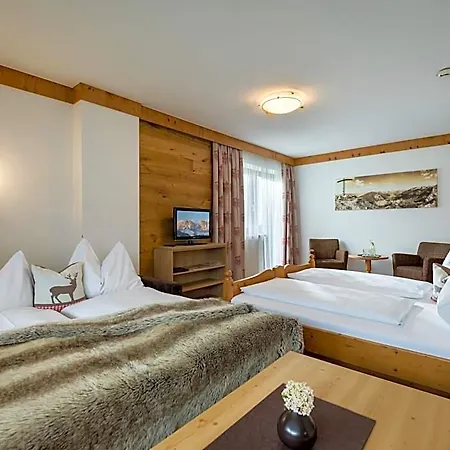 Zillertal Hotel 3*