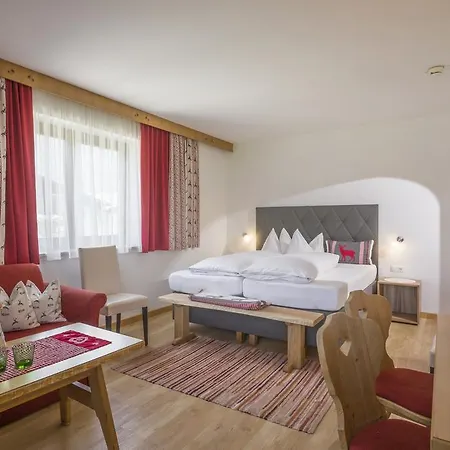 Zillertal Отель