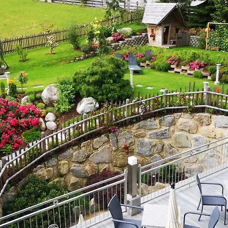 Landhaus Zillertal Hotel