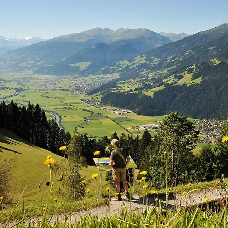 Landhaus Zillertal Hotel 3*