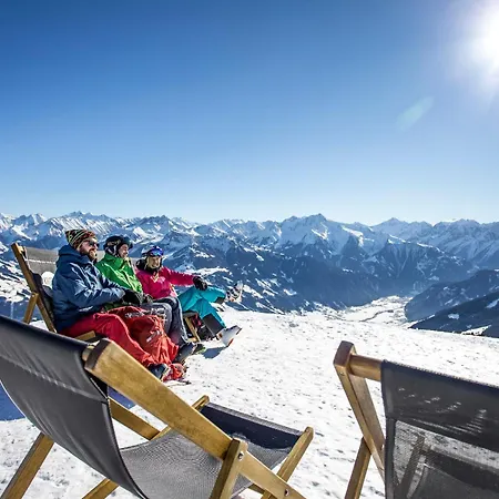Landhaus Zillertal Hotel Fuegen